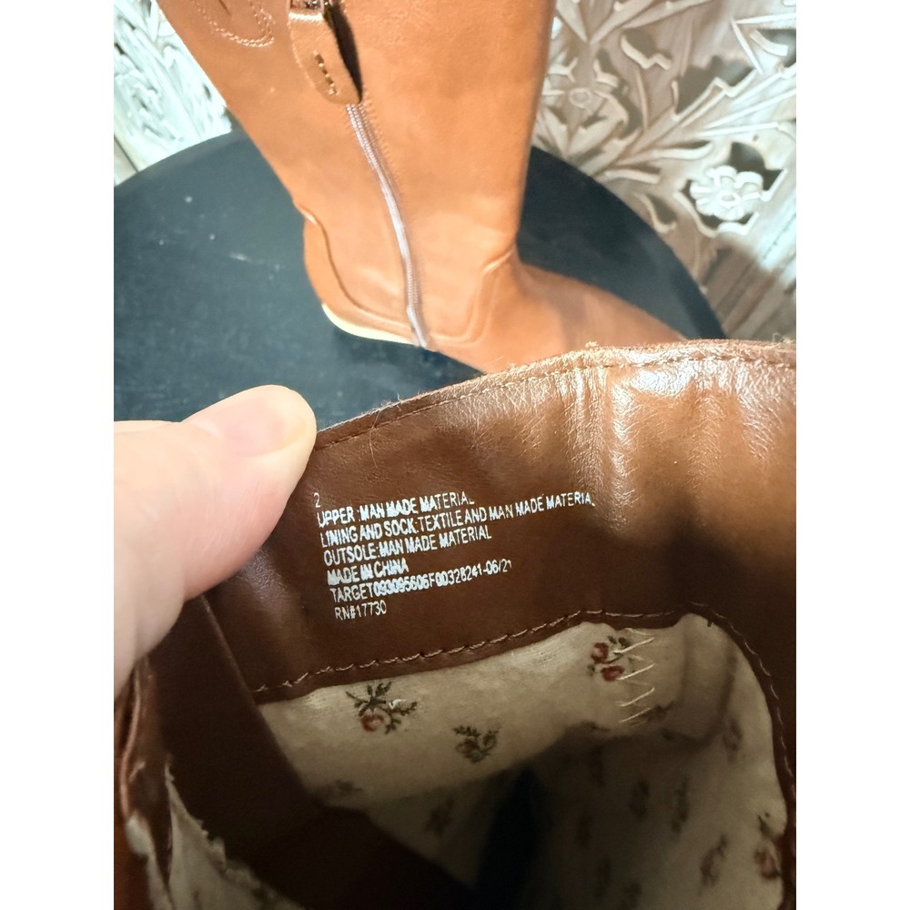 Cat & Jack Kids Cognac Brown Faux Leather Tall Riding Boots Floral Lining Size 2 - Picture 3 of 7